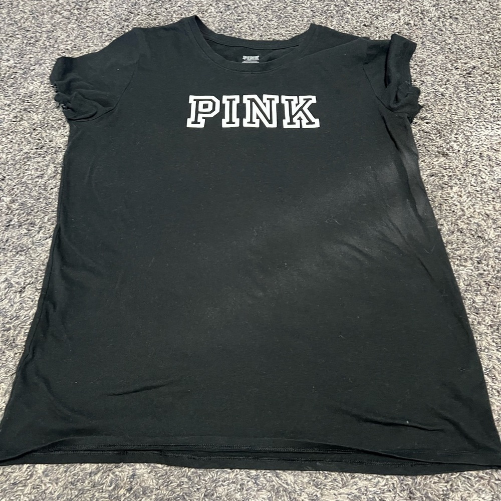 VS Pink T-Shirt